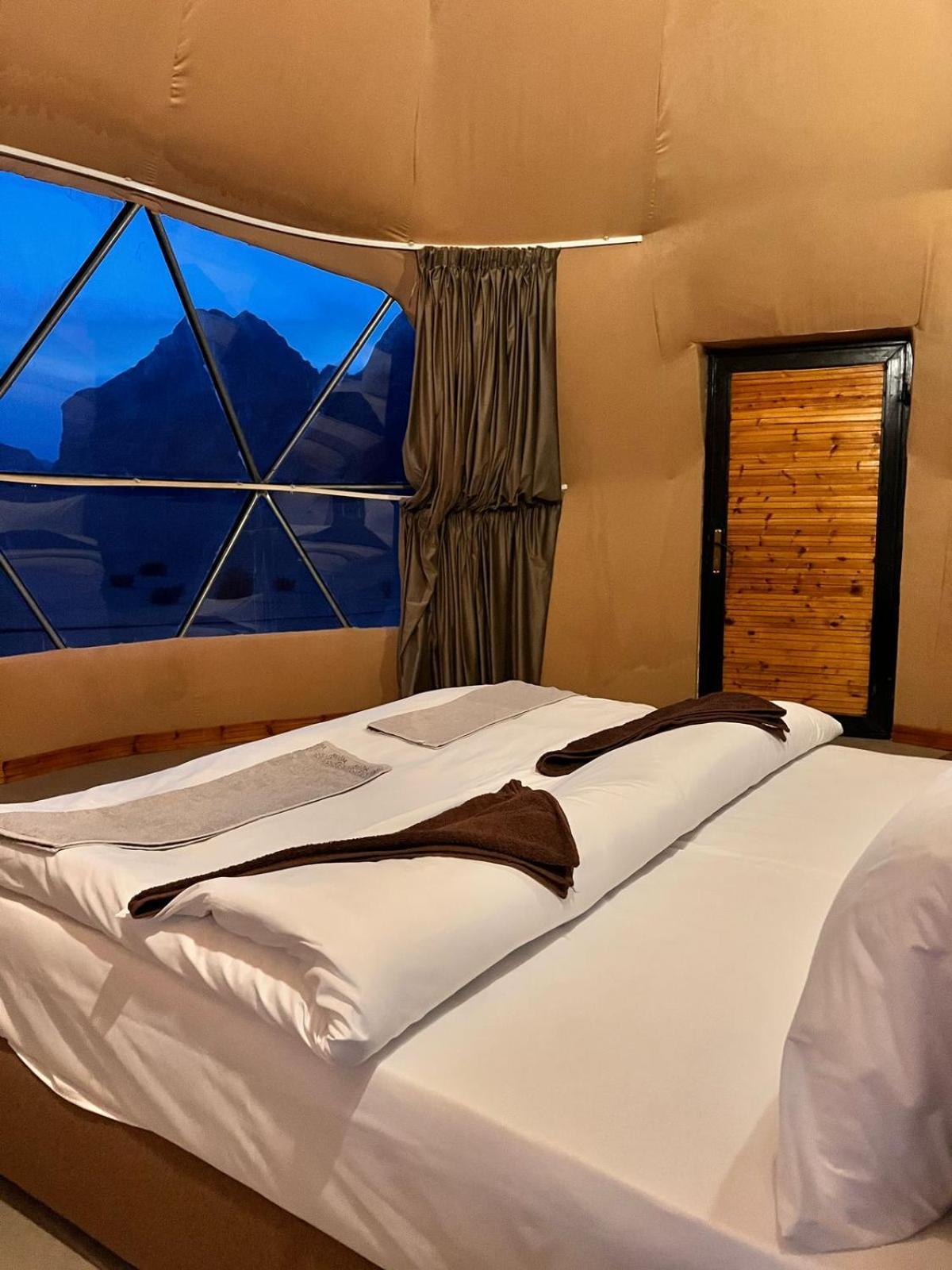 Scarlet Luxury Camp Rum vádi Kültér fotó